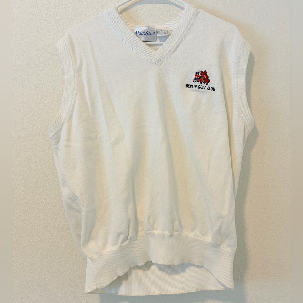 Vintage Mark Scot Berlin Golf Club Sweater Vest Knit Preppy Large RARE